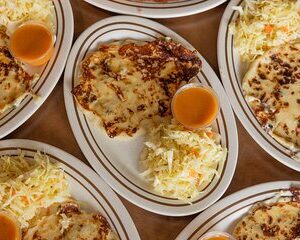 5-course Walking Food Tour in Dallas History + Cocktail opt.