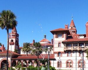 America's Oldest City: A Self-Guided Walking Tour of St Augustine