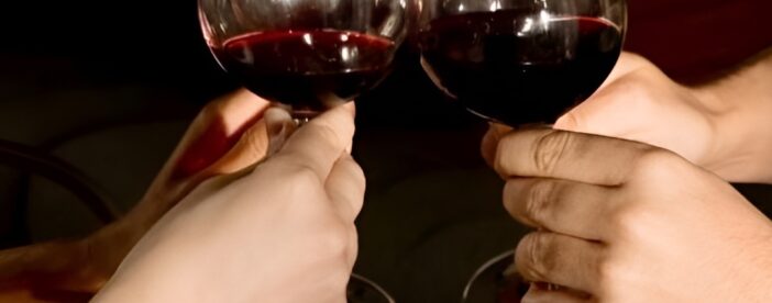 Etna Wine and Food Tasting in an Sicilian Home in Taormina