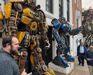 Georgetown Neighborhood Spies, Lies, & Politics Walking Tour 8ppl