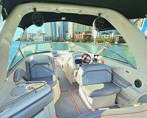 West Palm Beach Private Boat Cruise and Tour with a Captain