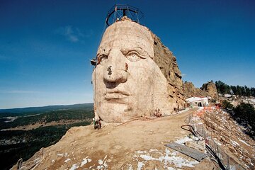 5-Day Yellowstone and Mount Rushmore Tour from Salt Lake City