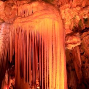 Luray Caverns and Shenandoah Small Group Max 12 Day Tour from D.C