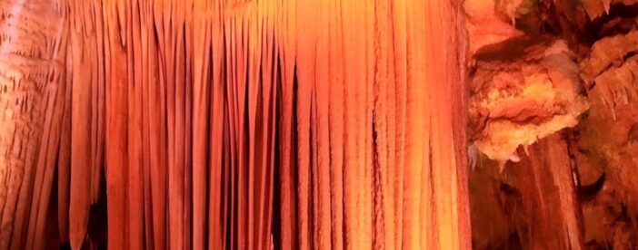 Luray Caverns and Shenandoah Small Group Max 12 Day Tour from D.C