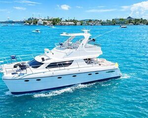 Miami Yacht Rental 60 ft + 2Jet Ski | Catamaran Boat Rentals