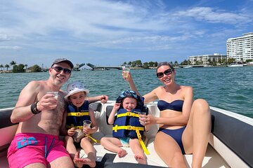 Private Boat - Snorkeling, Star Island & Dolphin Spotting