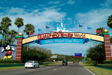 Save 4.98%! Transport to Orlando Theme Parks