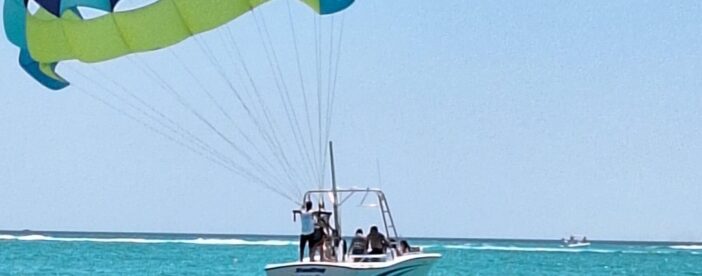 Sun Dogs Parasailing Tour in Destin Florida