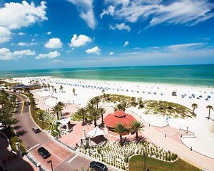 Clearwater Beach Day Trip from Orlando with Upgrade Options