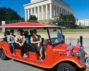 DC Monuments and History Cherry Blossom Electric Cart Tour