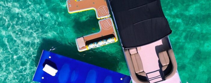 Destin: Private Crab Island Excursion with Luxury Floats