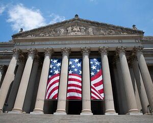 National Archives Skip-the-Line Guided Tour