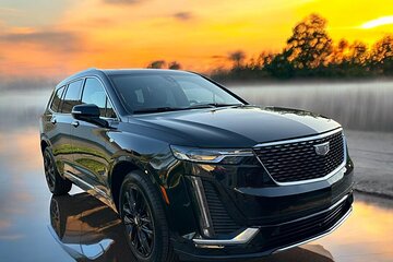 Port Canaveral to Orlando Airport MCO Luxury Sedan