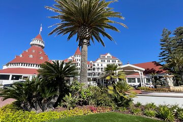 Save 10.10%! San Diego 5 Hour Tour (Private)