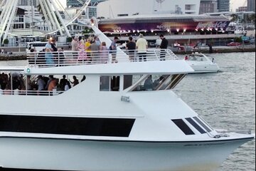 Save 13.00%! Ultimate Miami Boat Party with Free Open Bar & Live DJ