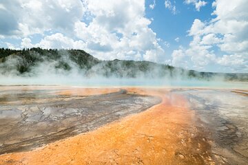 Save 14.98%! Yellowstone's Grand Prismatic Self-Guided Walking Tour