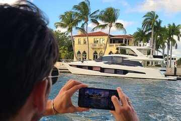 Save 20.00%! Fort Lauderdale Millionaire Homes Sightseeing Cruise + Free Drink