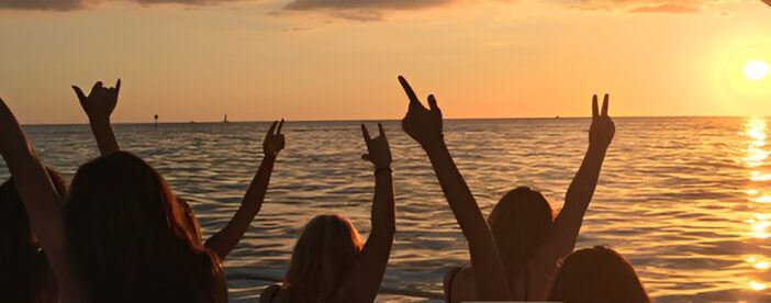 Sunset Boat Tour Around Anna Maria Island