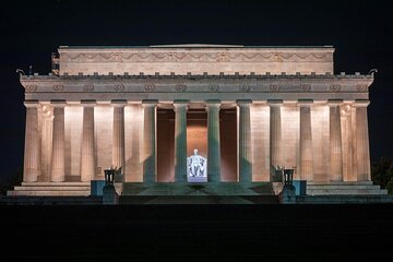 Washington DC Monuments and Memorials Night Tour