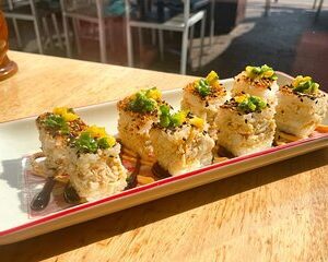 Washington's Hidden Gems Food Tour with 6+ Tasty Bites