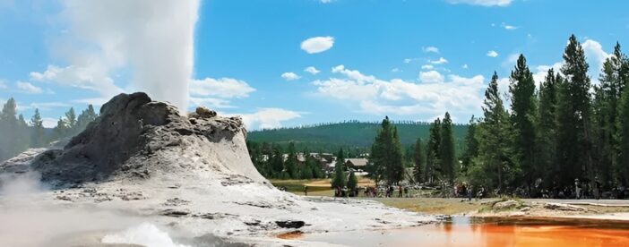 Yellowstone Grand Teton and Coeur d'Alene 5-Day Tour from Seattle