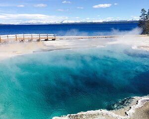 4-Day Yellowstone and Mount Rushmore Tour from Salt Lake City