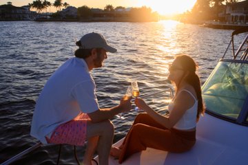 Fort Lauderdale Sunset Cruise on a 32 Sea Ray