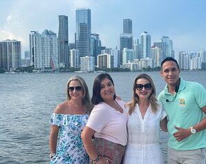 Miami All in One: Sightseeing Tour and Water Taxi Experience