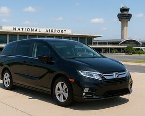 Private Group Transfer: Dulles IAD Airport to Washington DC 14Pax