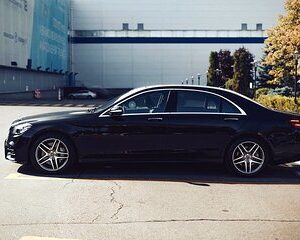 Departure Private Transfer: Washington to National Airport DCA in Business Car