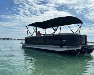 Private Harris Pontoon Rental to Crab Island with Captain